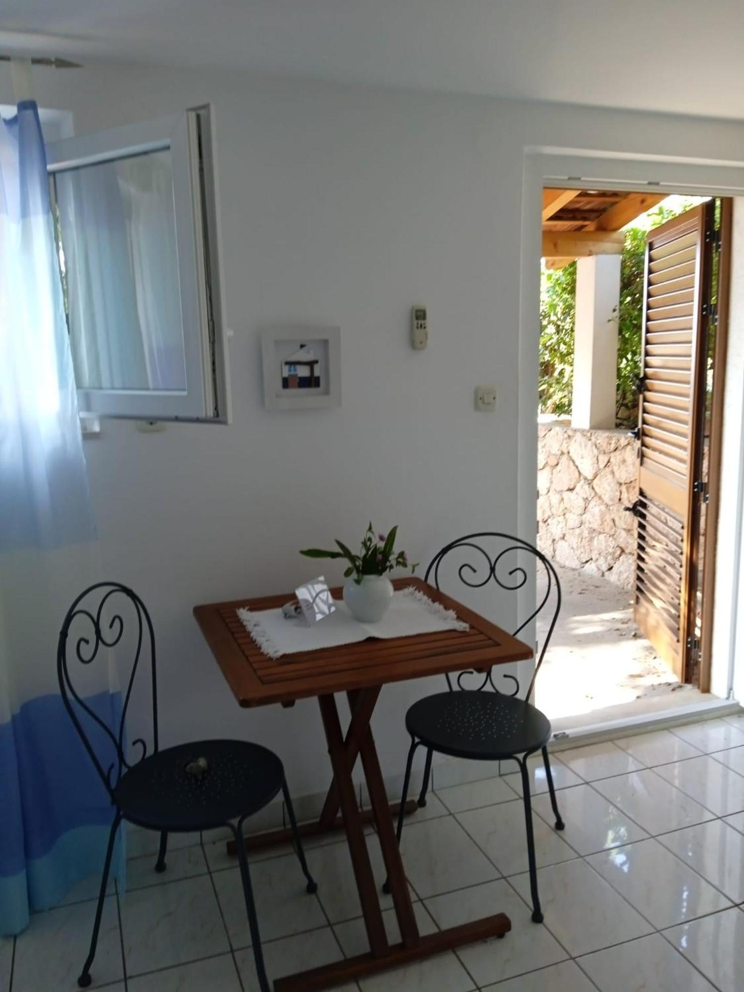Apartmani Nila Sveta Nedelja  Room photo