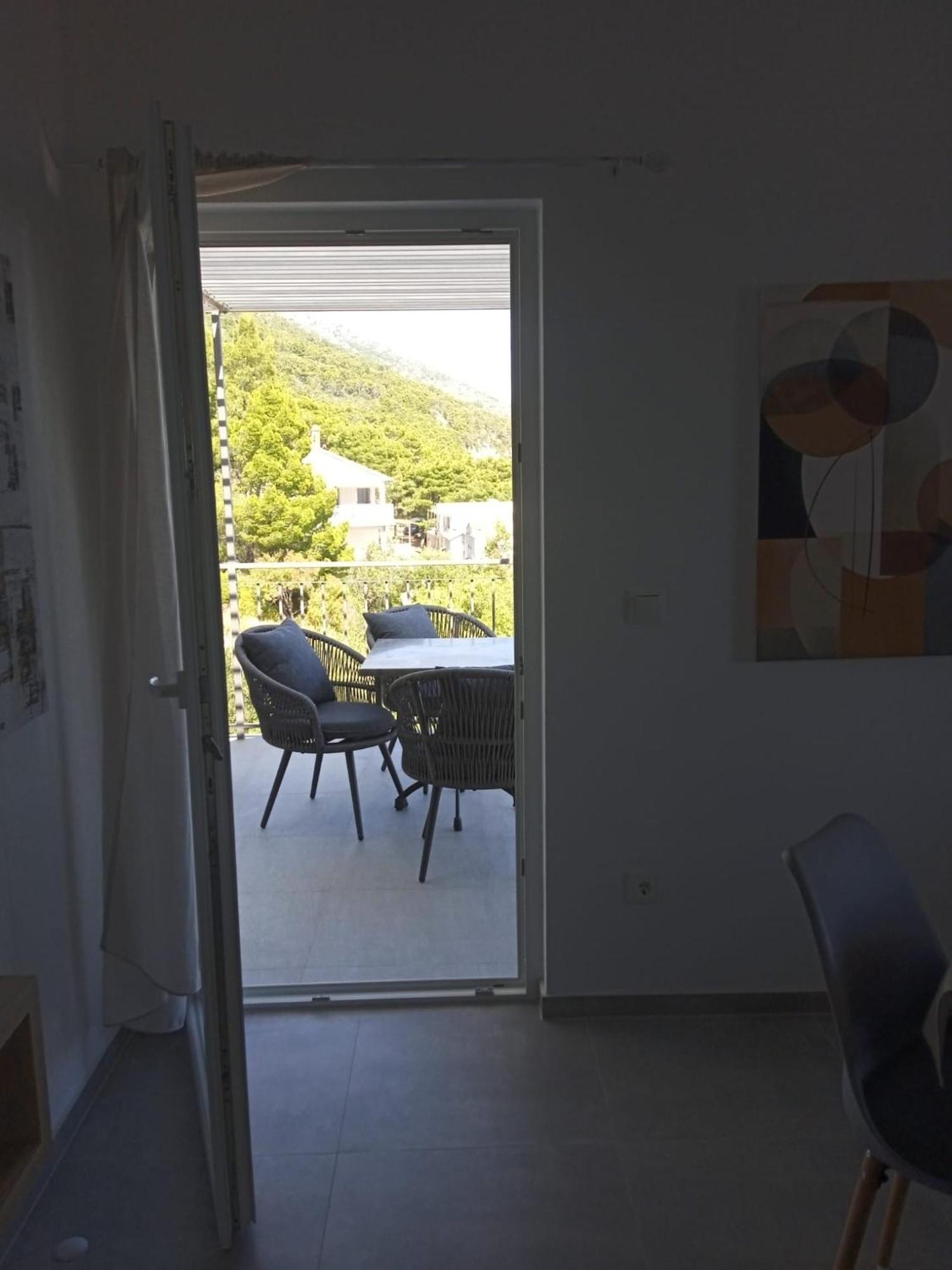 Apartmani Nila Sveta Nedelja  Exterior photo